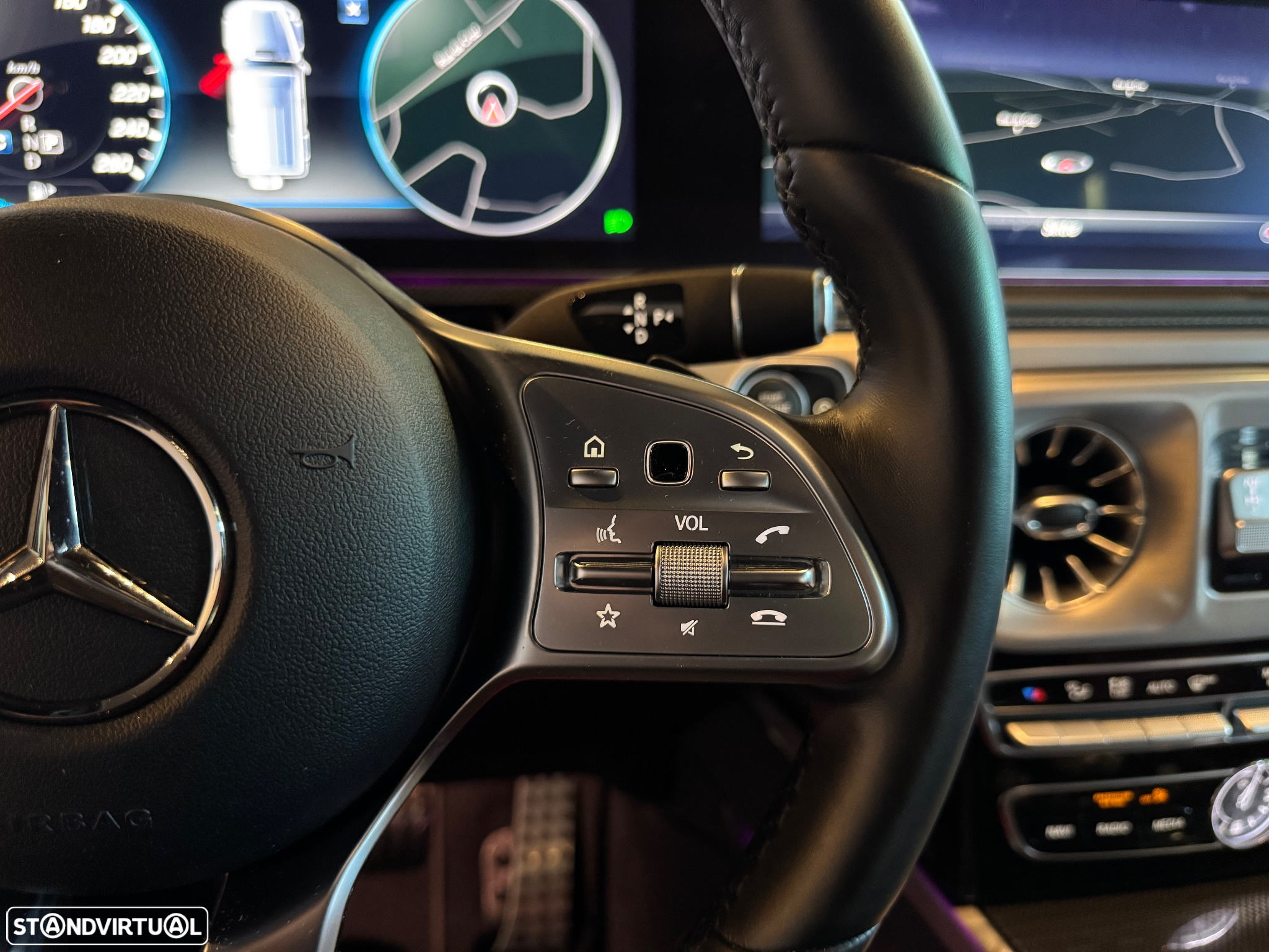 Mercedes-Benz G 350 d 9G-TRONIC AMG Line - 17