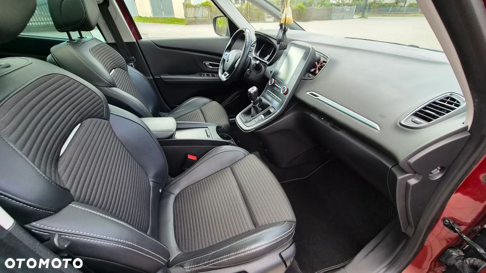 Renault Grand Scenic ENERGY dCi 110 INTENS - 19