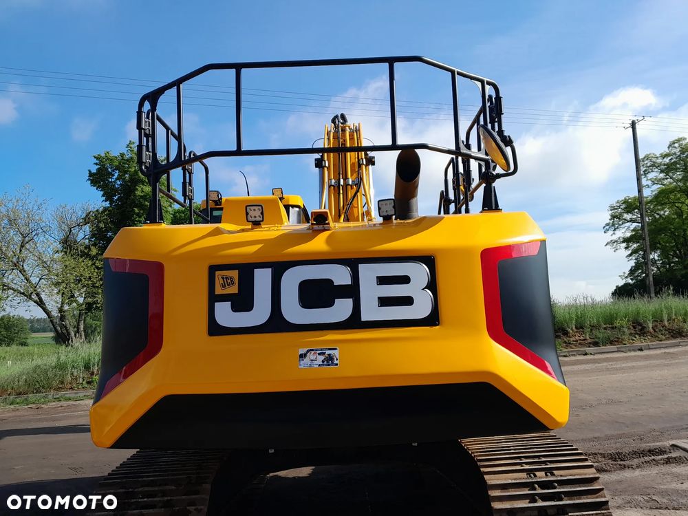 JCB 220x js220 2022R - 22