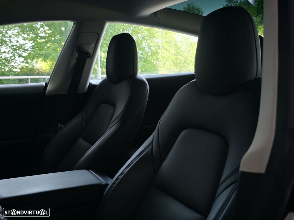 Tesla Model 3 Long Range Tração Integral - 31