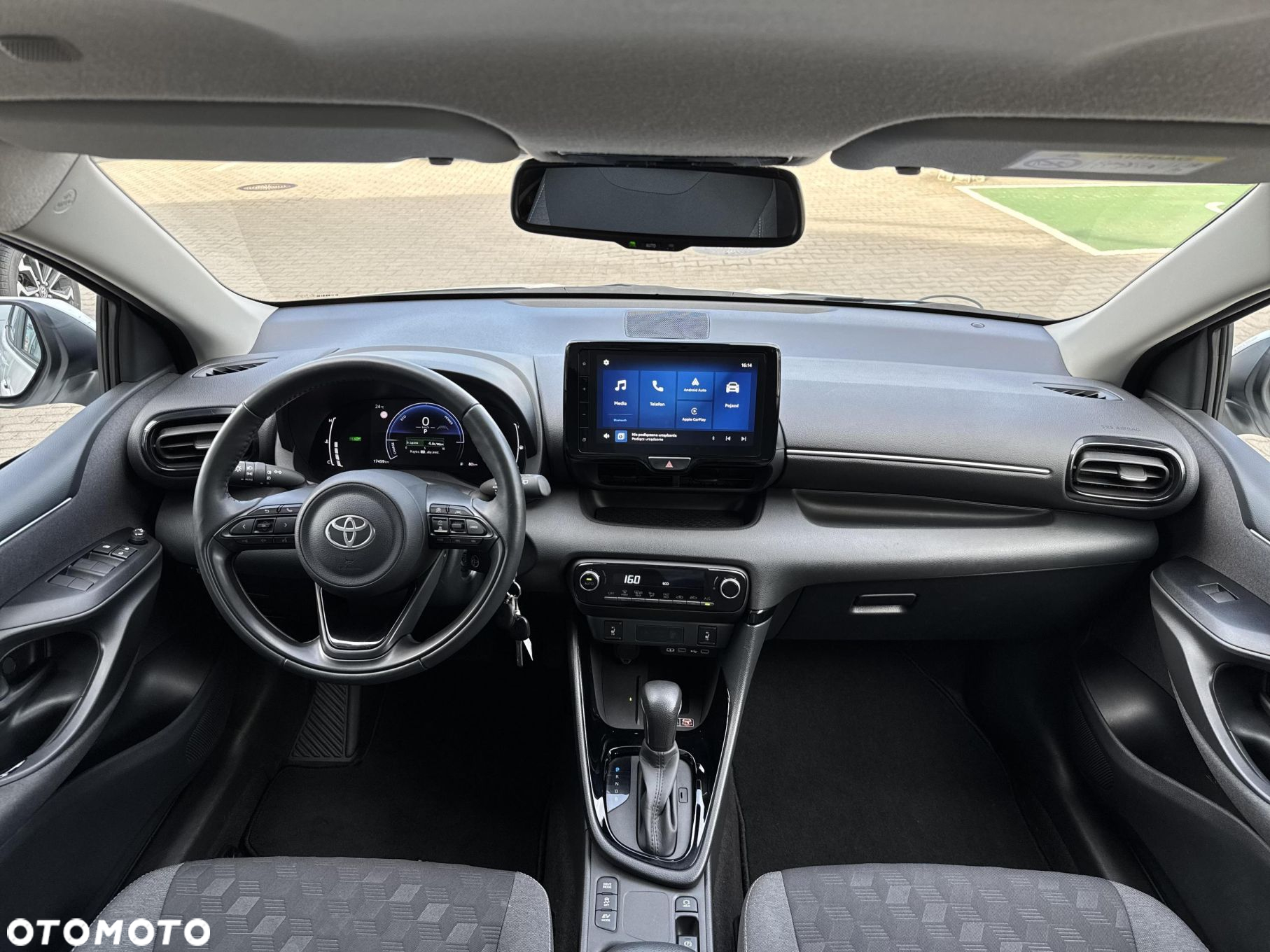 Toyota Yaris - 11