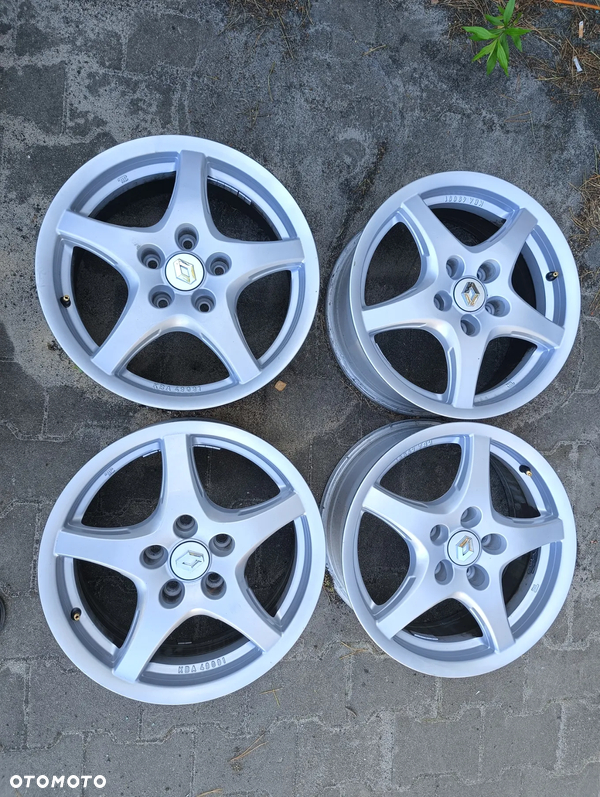 Renault 5x114,3 ET40 Alufelgi Alu felgi 16 KBA49091