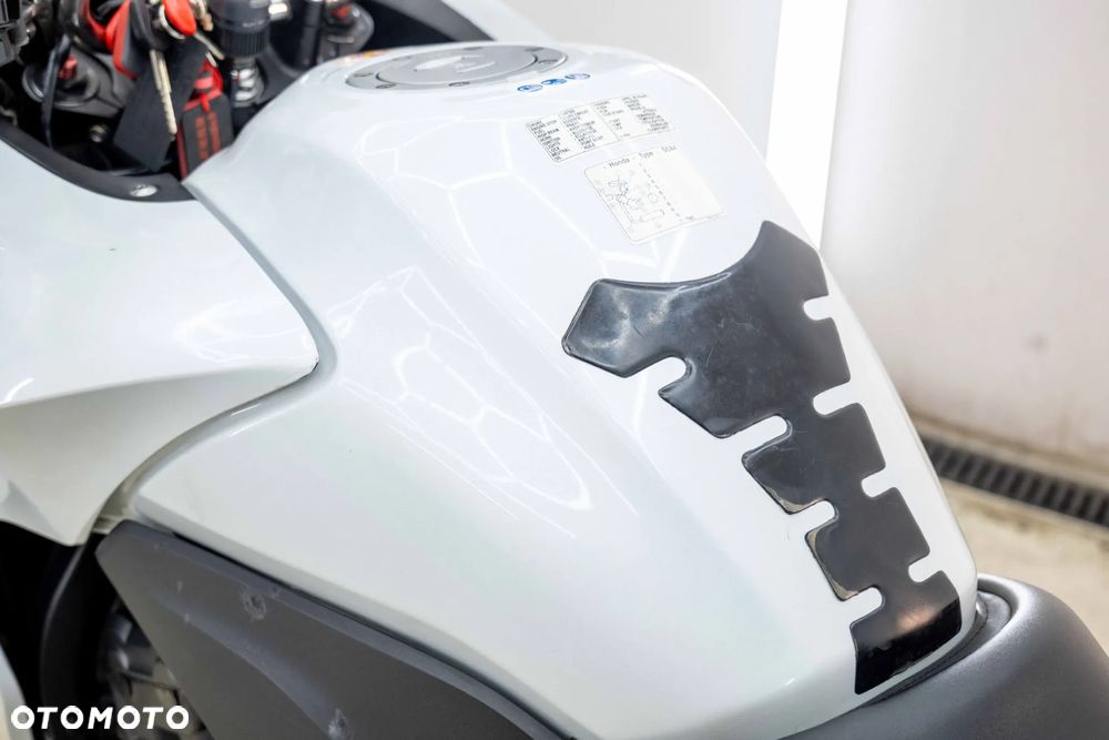 Honda CBF - 25