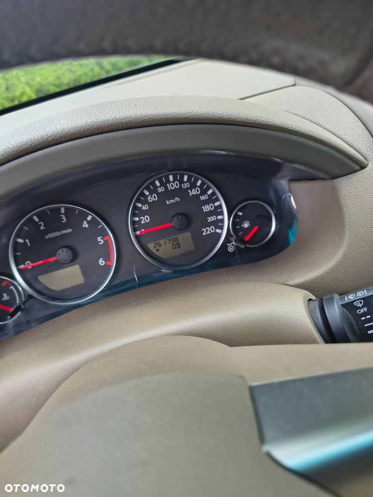 Nissan Pathfinder 2.5 DCi Elegance - 10