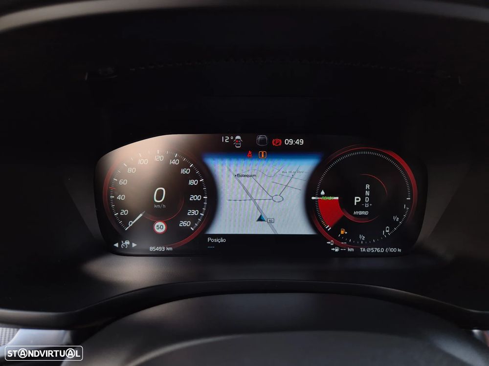 Volvo V60 2.0 T6 AWD TE R-Design - 23