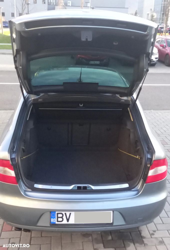 Skoda Superb 1.8 TSI Ambition DSG - 7