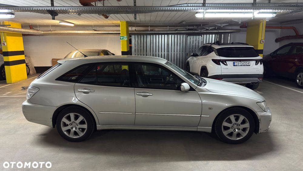 Lexus IS 200 SC Elegance - 3
