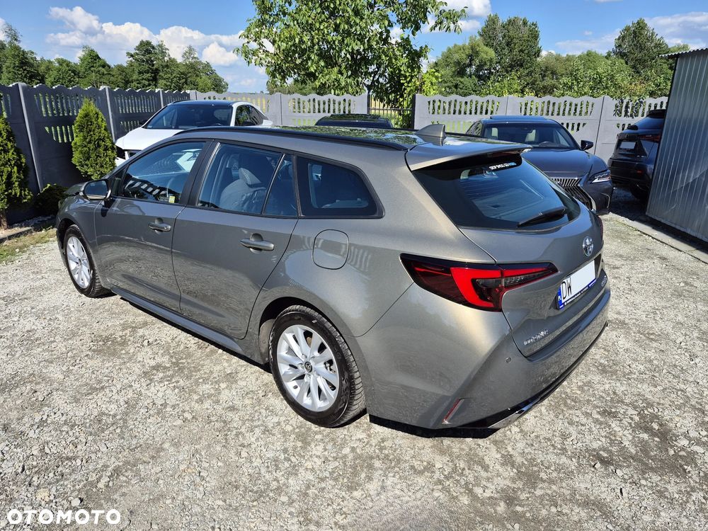 Toyota Corolla 1.8 Hybrid Comfort - 6
