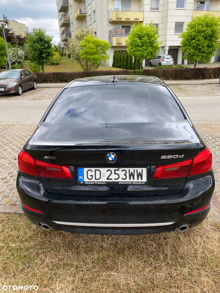 BMW Seria 5 520d xDrive MHEV Luxury Line - 3