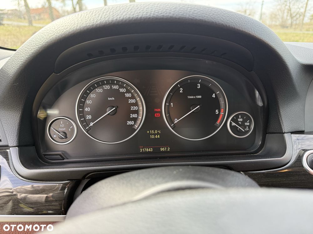 BMW Seria 5 - 8