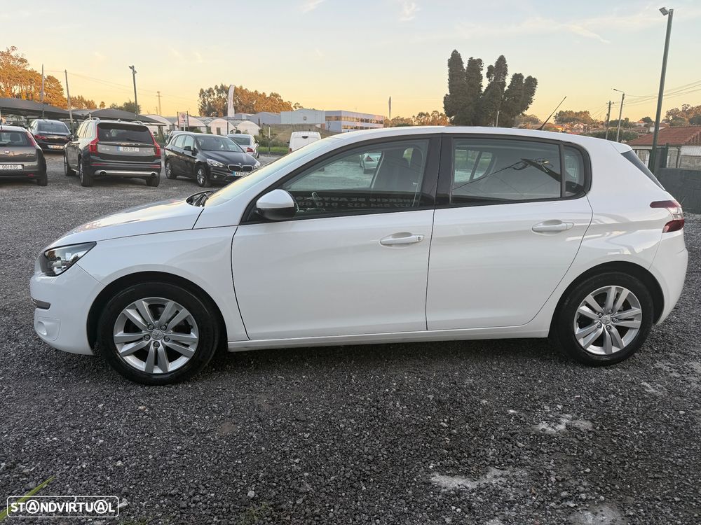 Peugeot 308 2015 photo 5