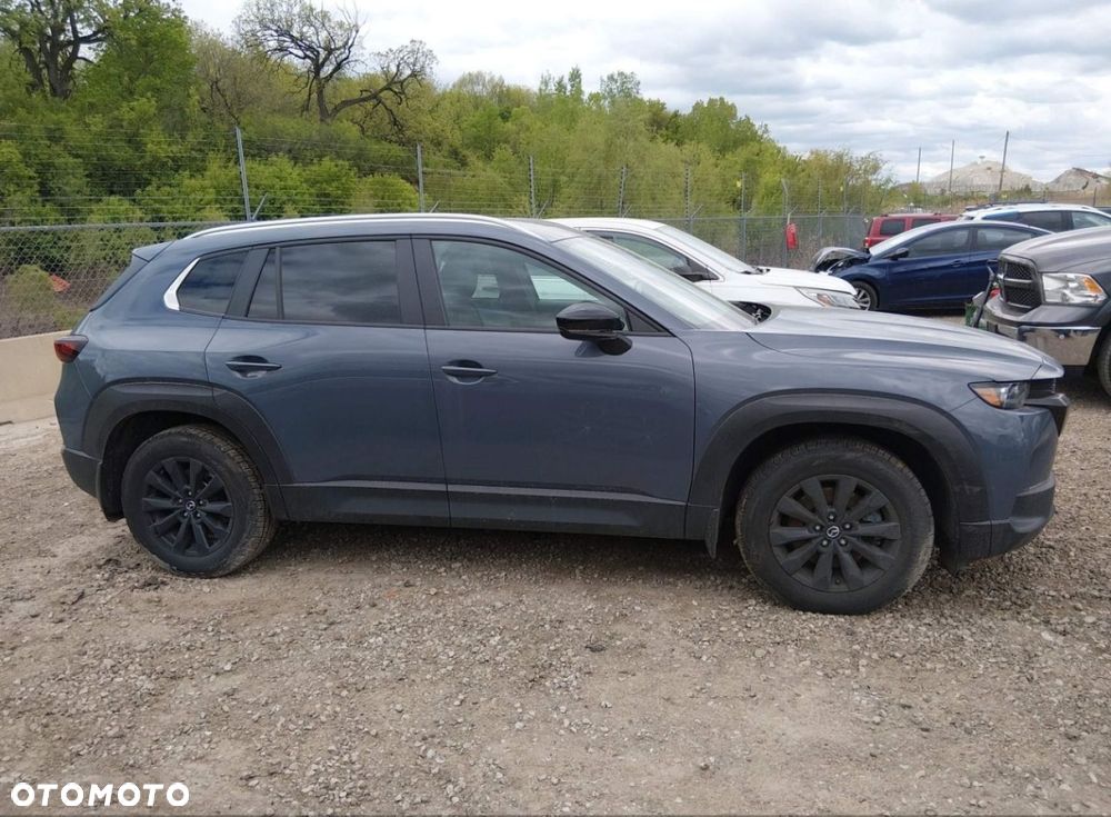 Mazda CX-50 - 9