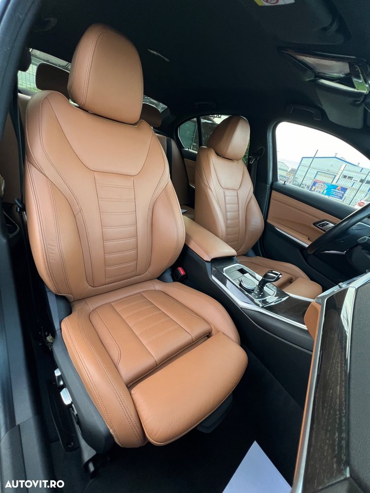 BMW Seria 3 320d Aut. Luxury Line - 16