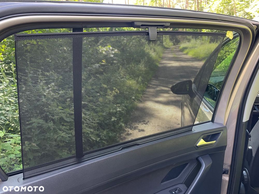 Volkswagen Tiguan - 16