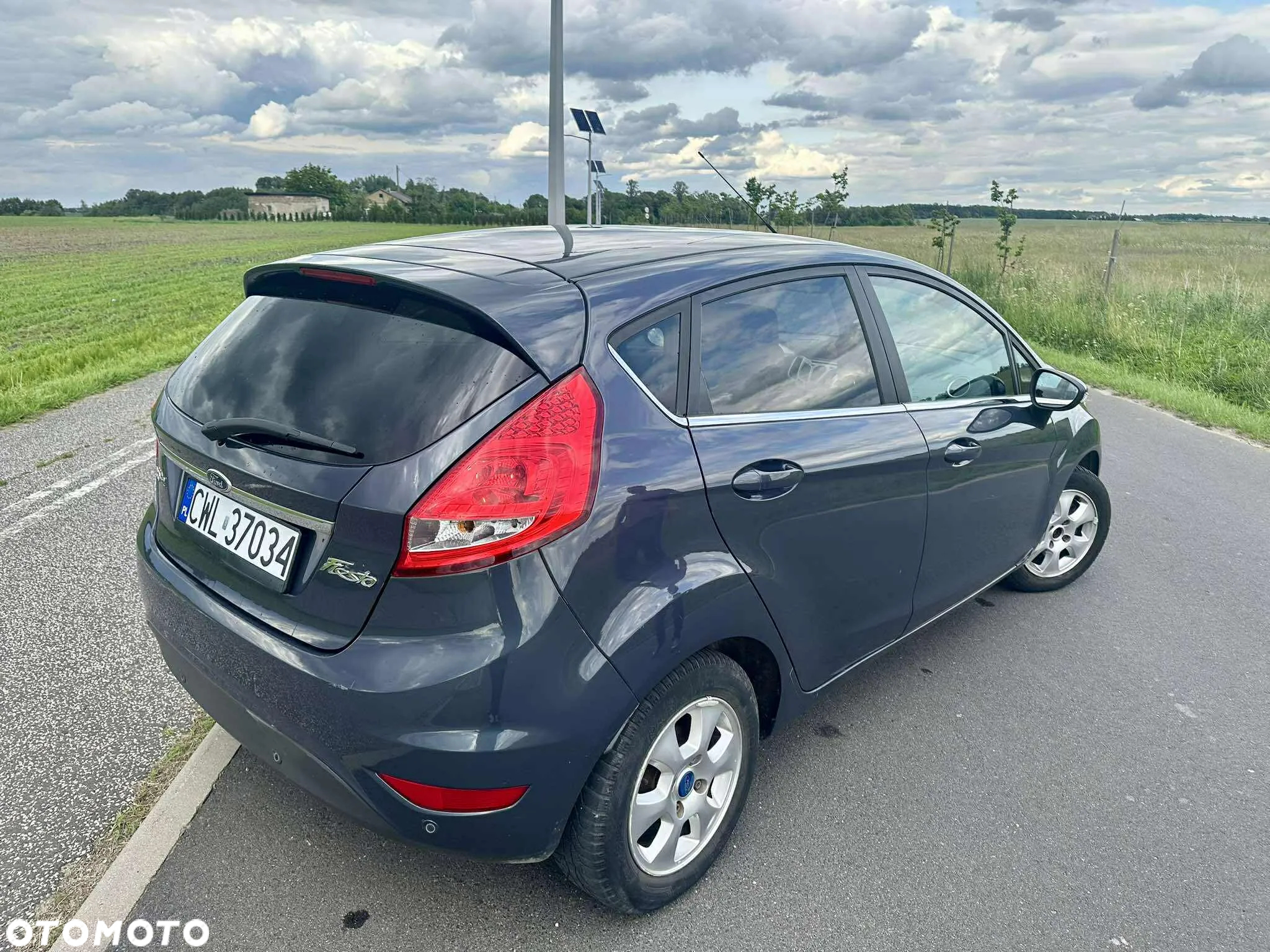 Ford Fiesta 1.6 TDCi ECOneticTitanium ASS - 3