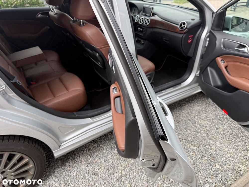 Mercedes-Benz Klasa B - 10