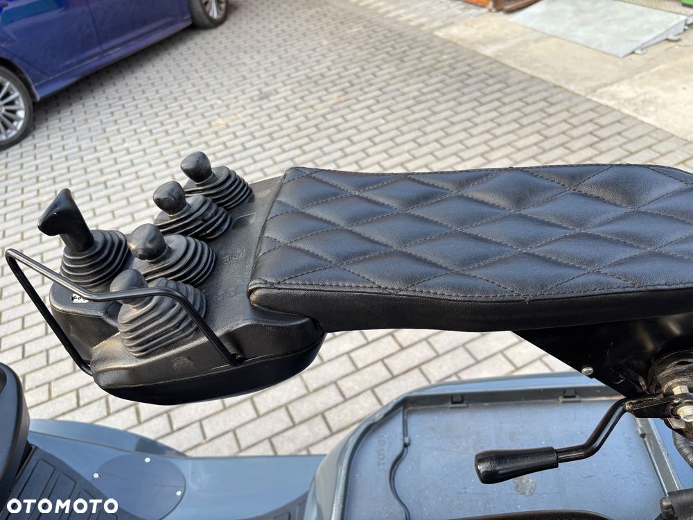 Toyota 8FGF25 GWARANCJA LPG+BENZYNA triplex DOSTAWA 42 400 NETTO - 10