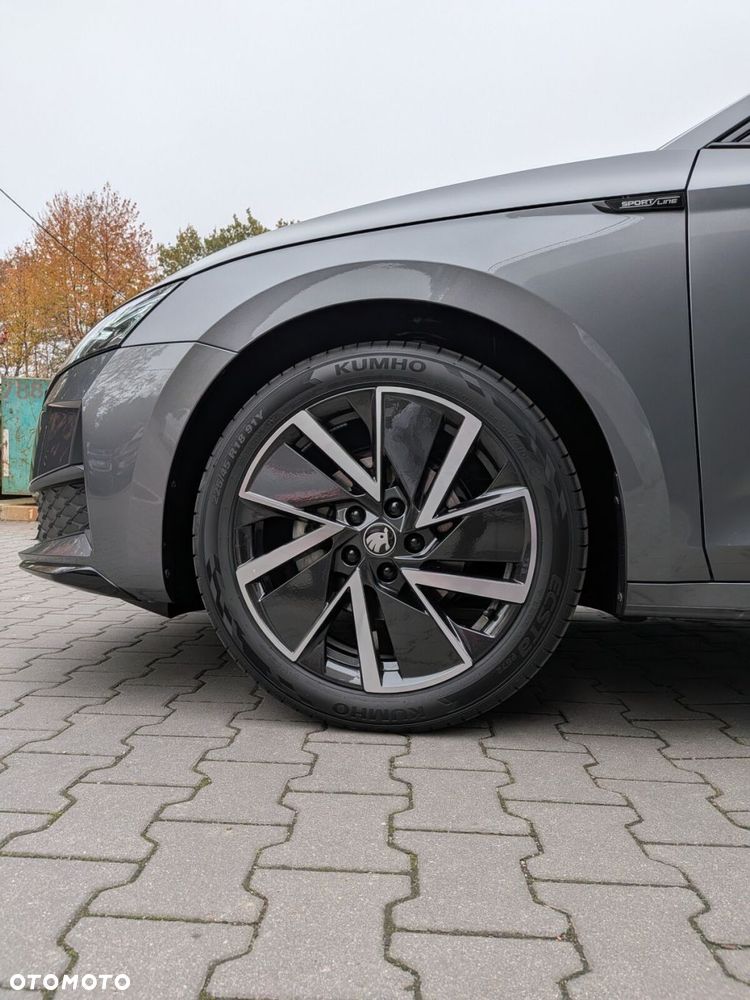 Skoda Octavia 1.5 TSI mHEV Sportline DSG - 10