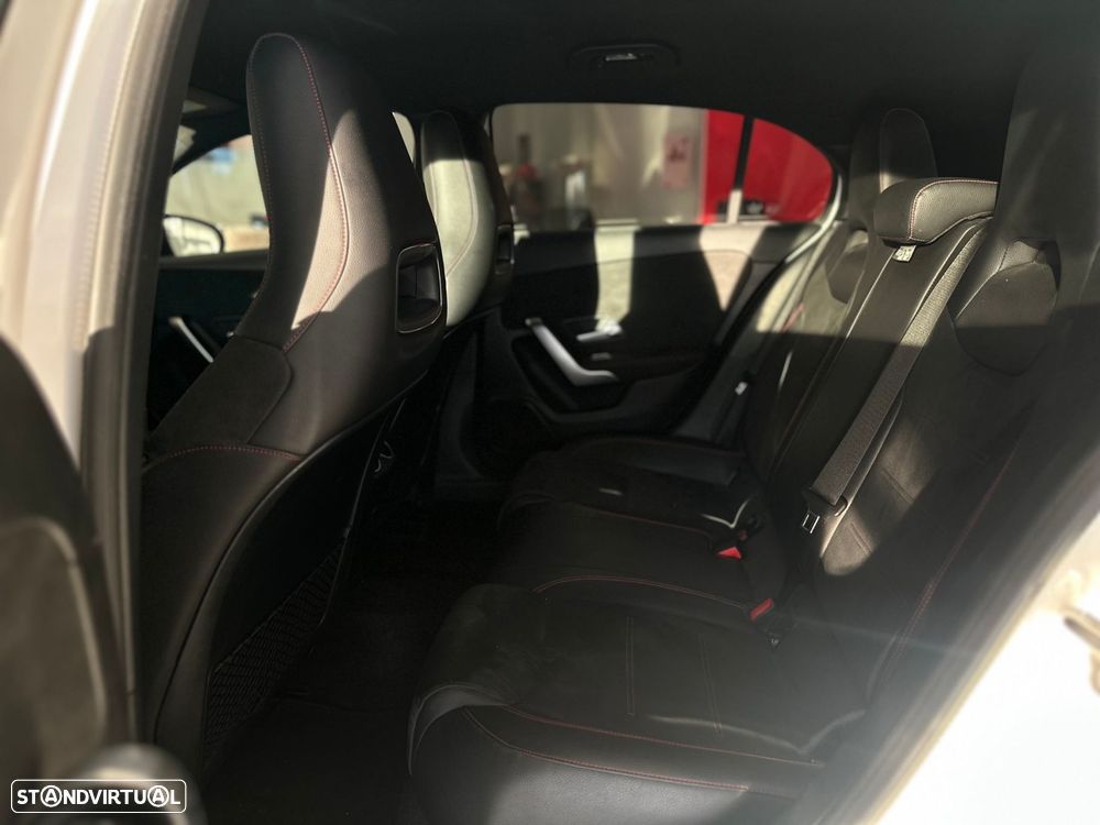 Mercedes-Benz A 180 d AMG Line Aut. - 29