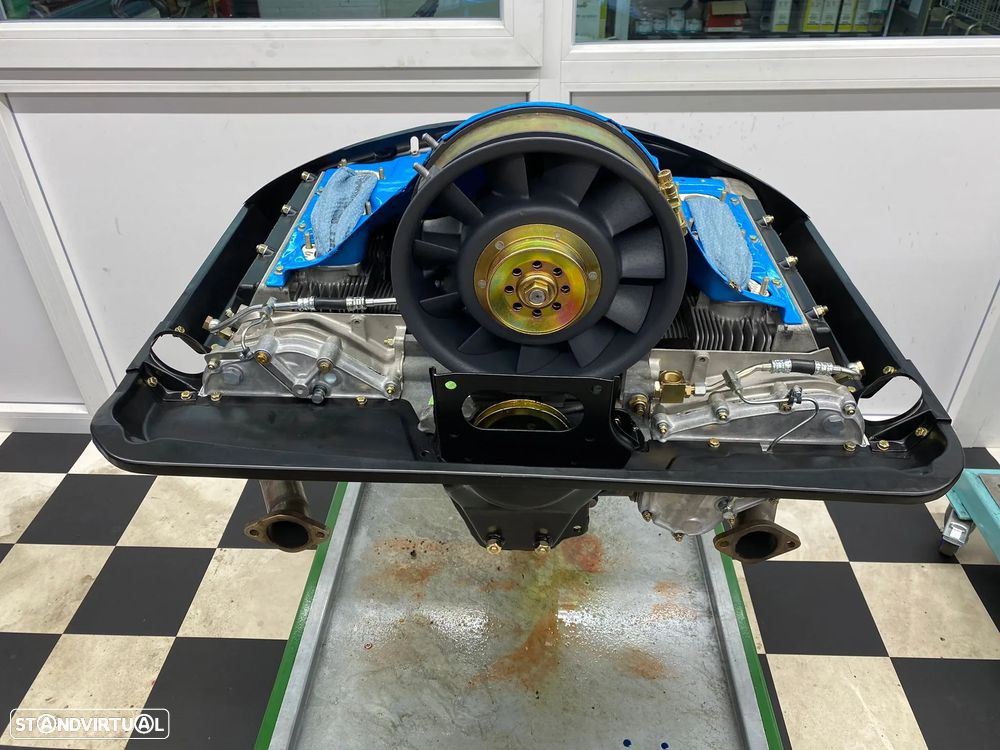 Porsche 911 Série G - 34