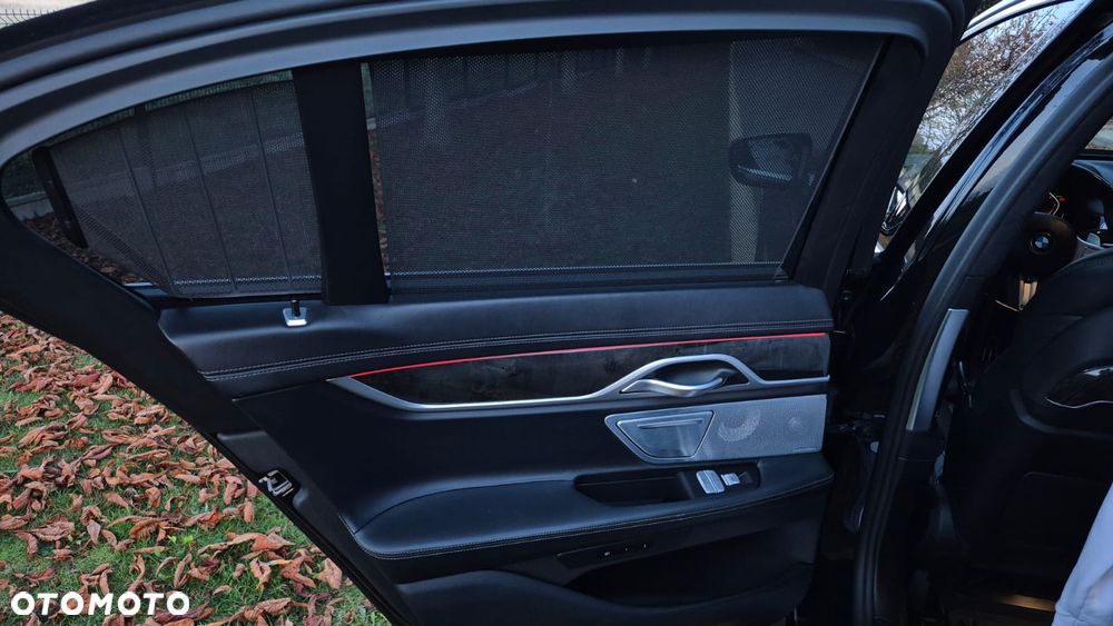 BMW Seria 7 - 23