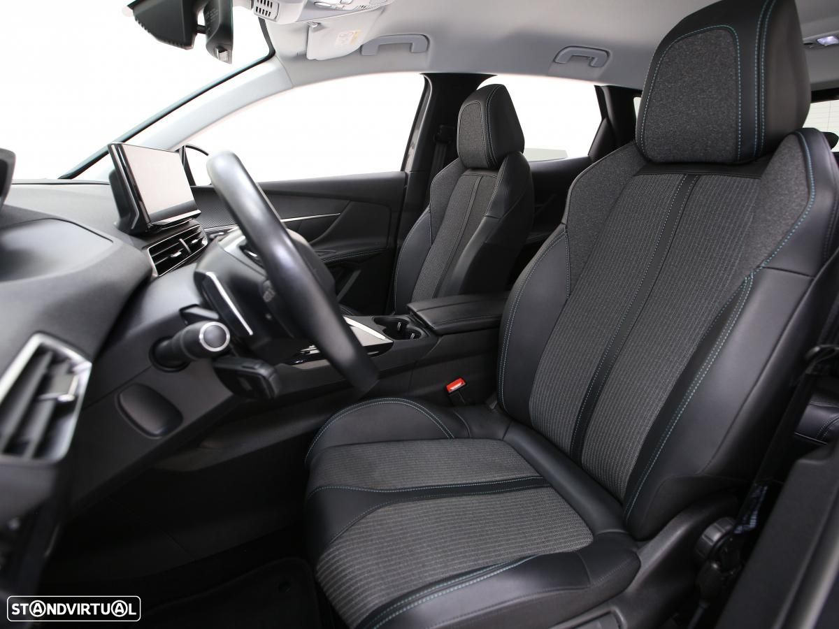 Peugeot 3008 1.6 Hybrid Allure e-EAT8 - 8