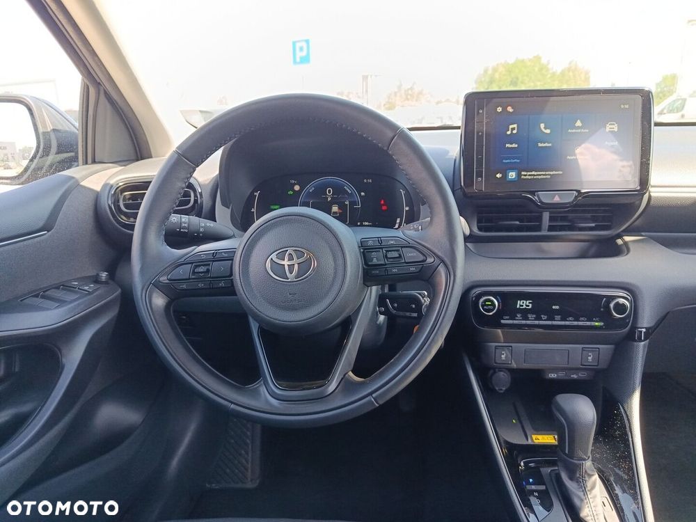 Toyota Yaris Hybrid 1.5 Style - 12