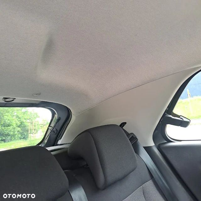 Citroën C4 Cactus 1.2 PureTech Shine S&S - 28