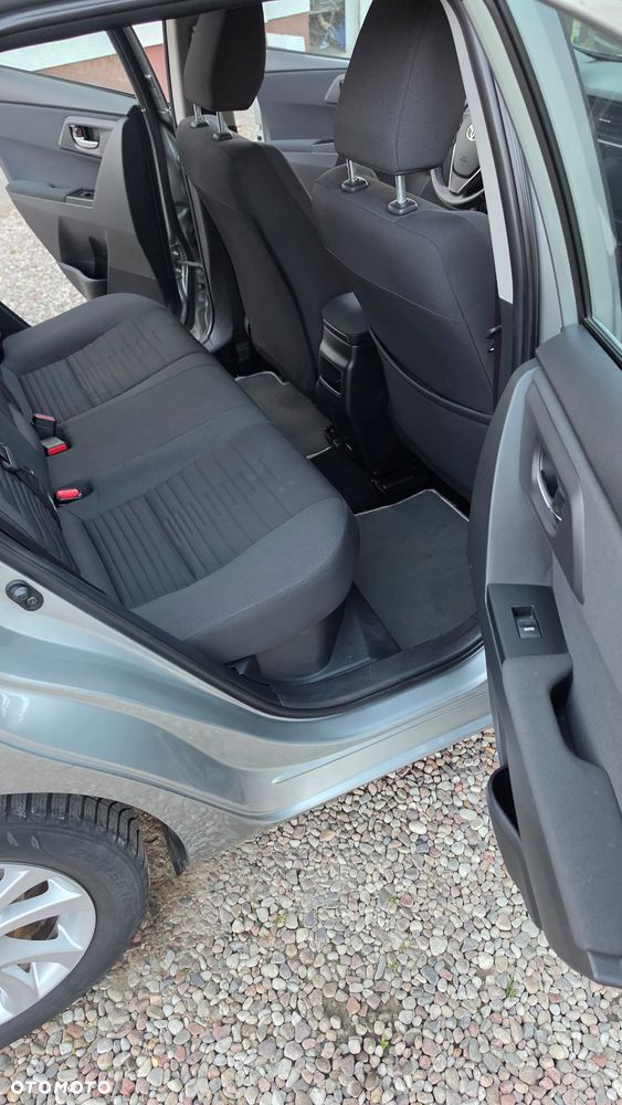 Toyota Auris Hybrid 135 Premium - 17