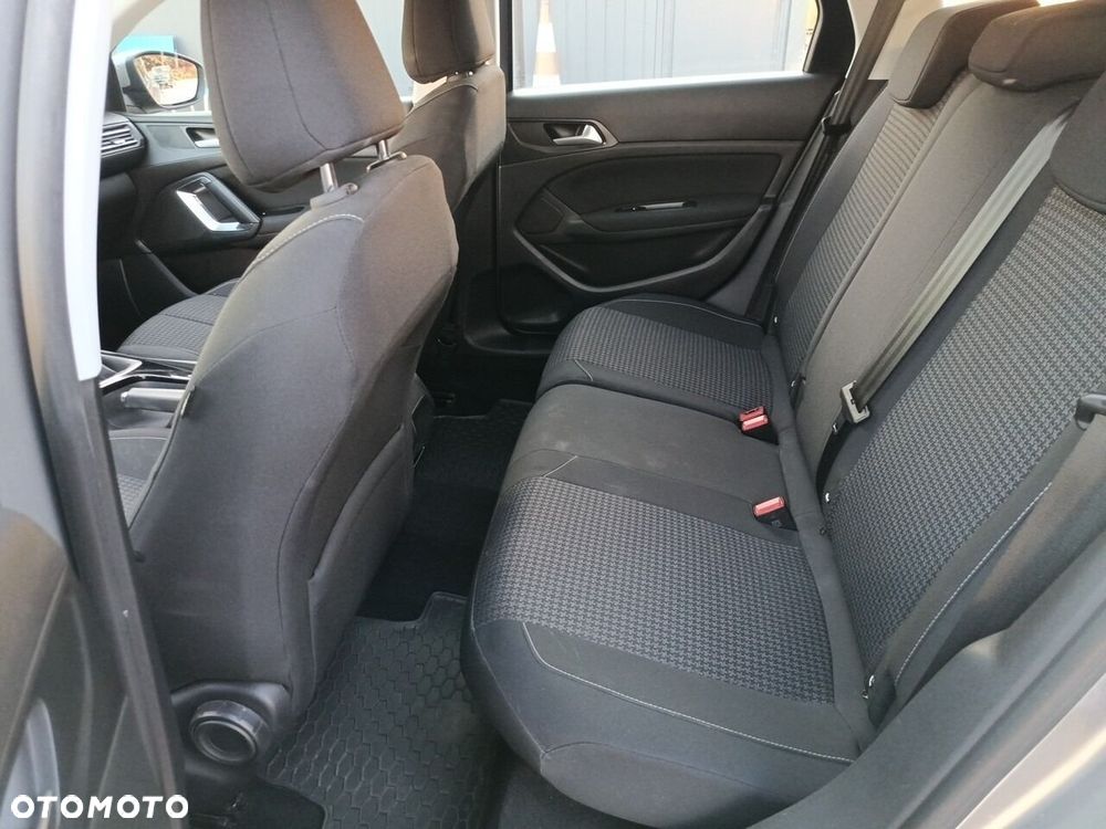 Peugeot 308 - 10