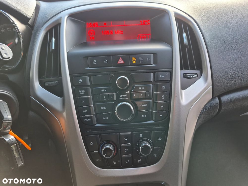 Opel Astra 1.4 Turbo - 13