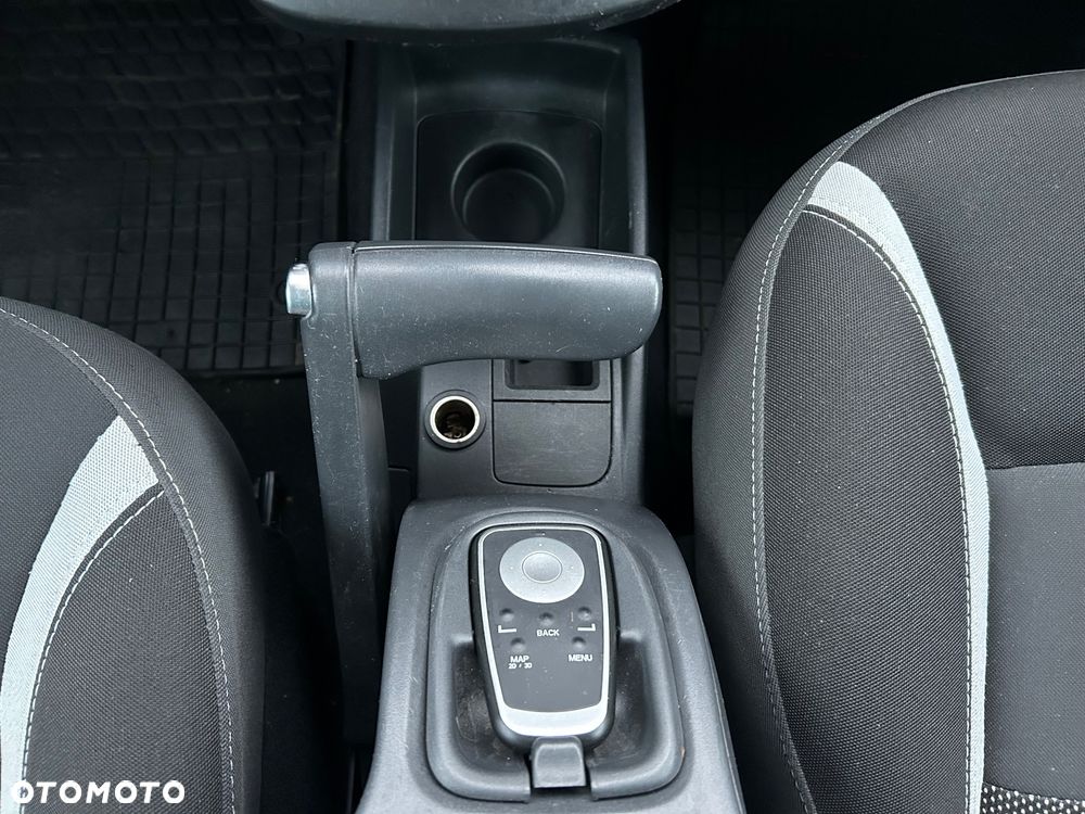 Renault Kangoo dCi 90 FAP TomTom Edition - 24
