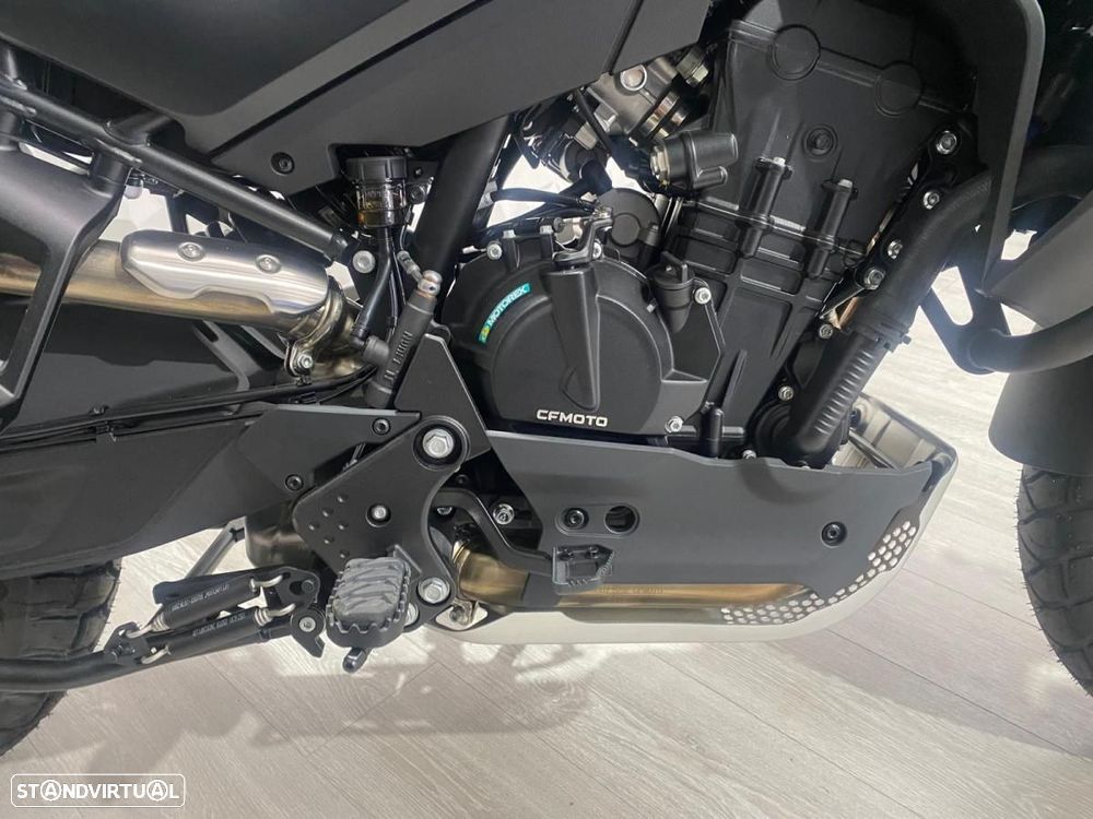 CF Moto 800MT Explore - 14