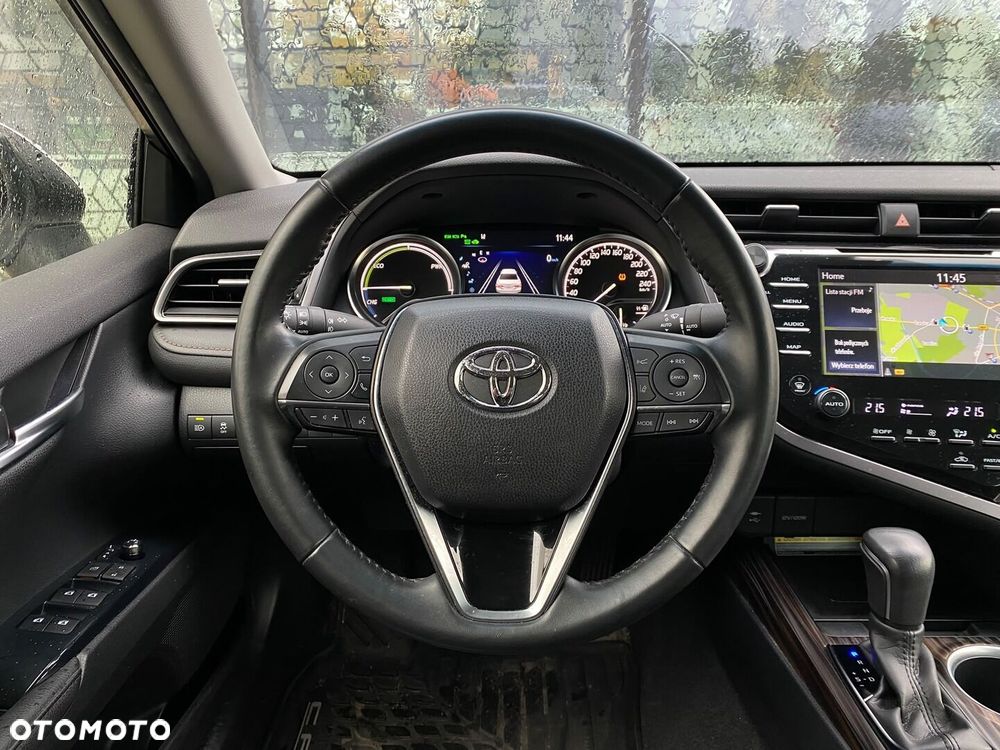 Toyota Camry 2.5 Hybrid Executive CVT - 14