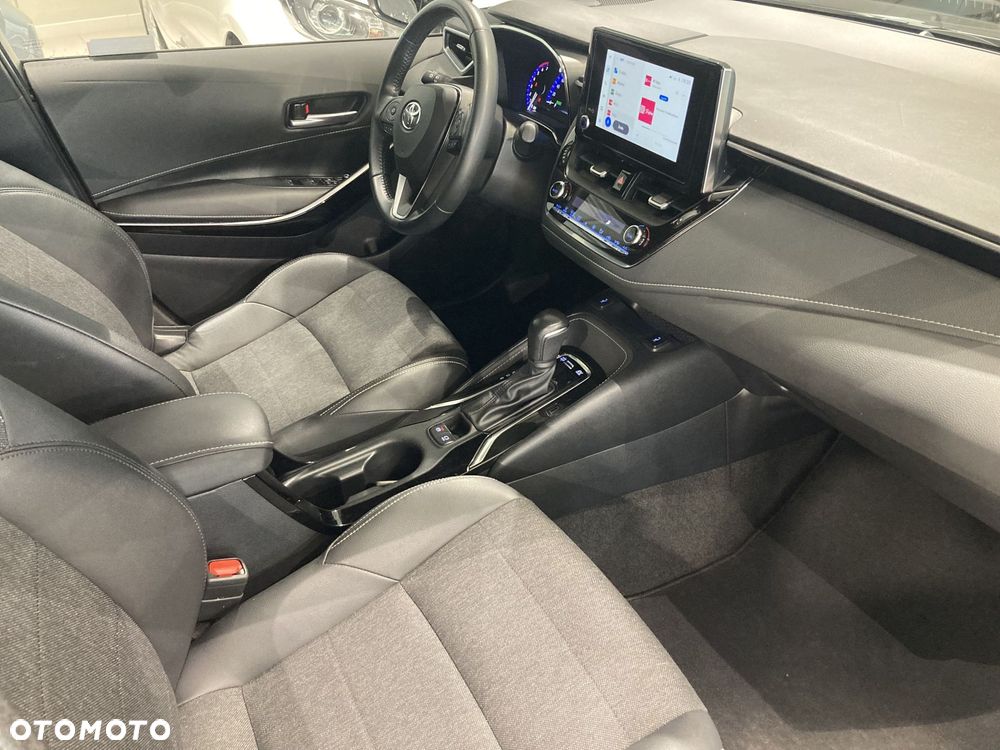 Toyota Corolla 1.8 Hybrid Comfort - 9