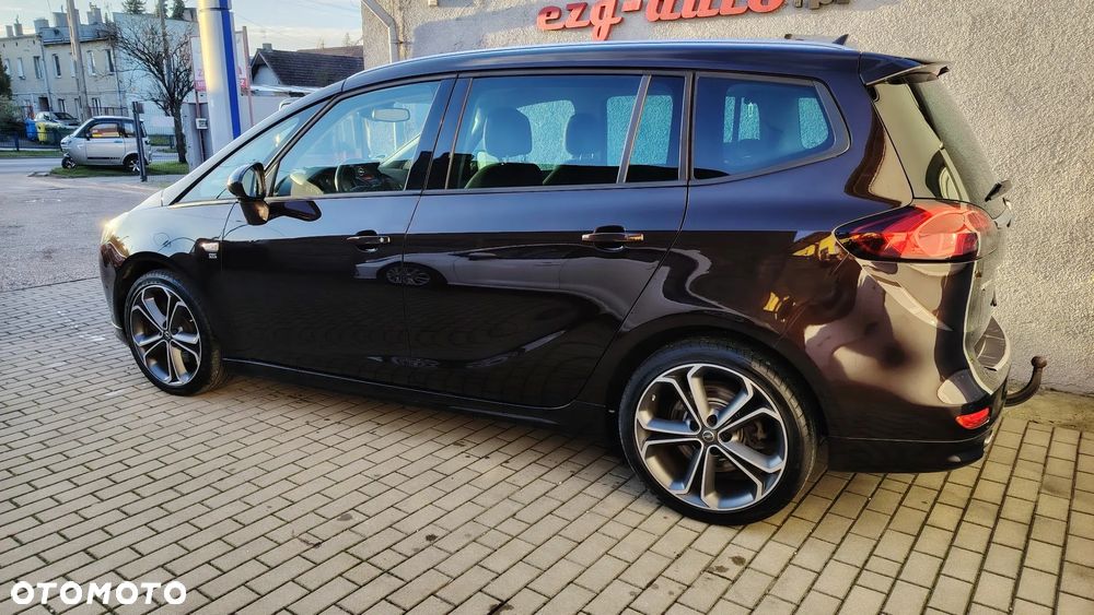 Opel Zafira 1.6 T SIDI Cosmo S&S - 3