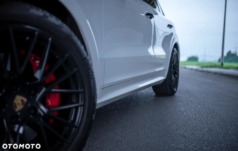 Porsche Cayenne S - 17