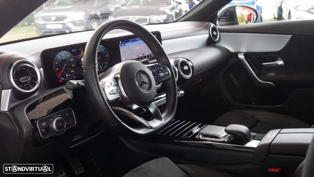 Mercedes-Benz CLA 180 d Shooting Brake AMG Line Aut. - 4