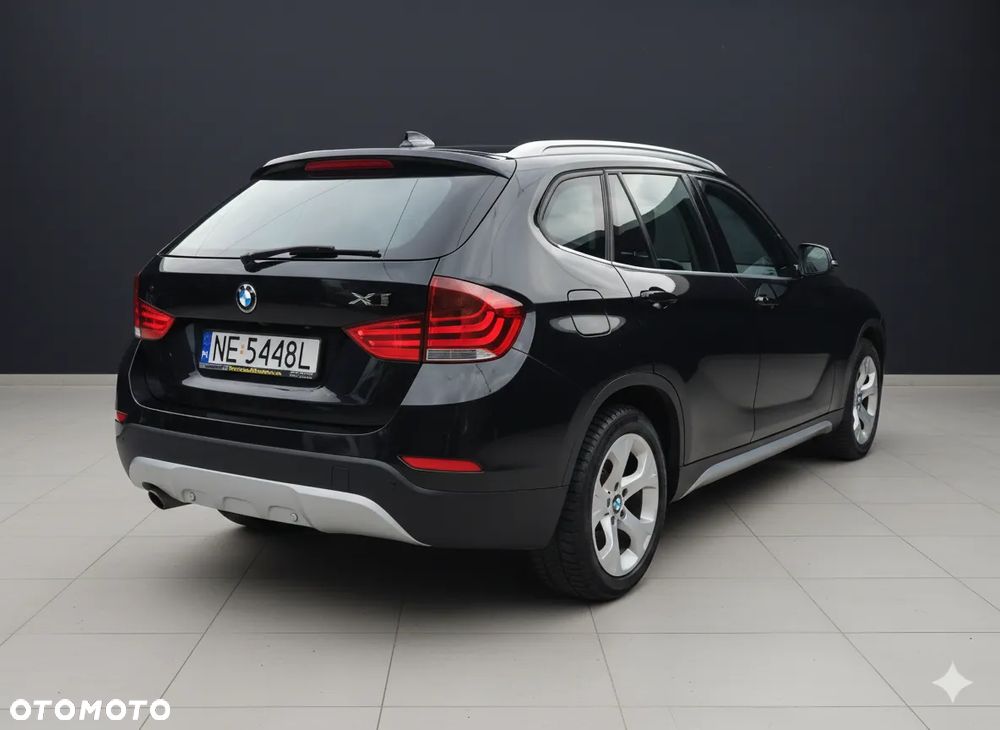 BMW X1 sDrive18d Sport Line - 4