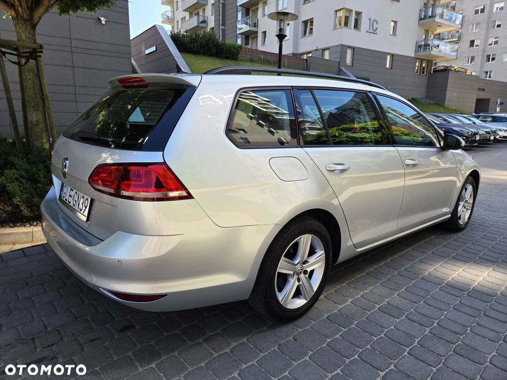 Volkswagen Golf 1.6 TDI BMT Comfortline - 8