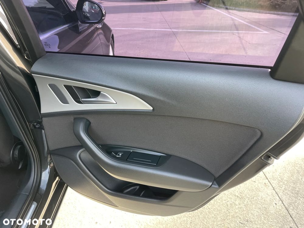 Audi A6 Avant 3.0 TDI Multitronic - 31