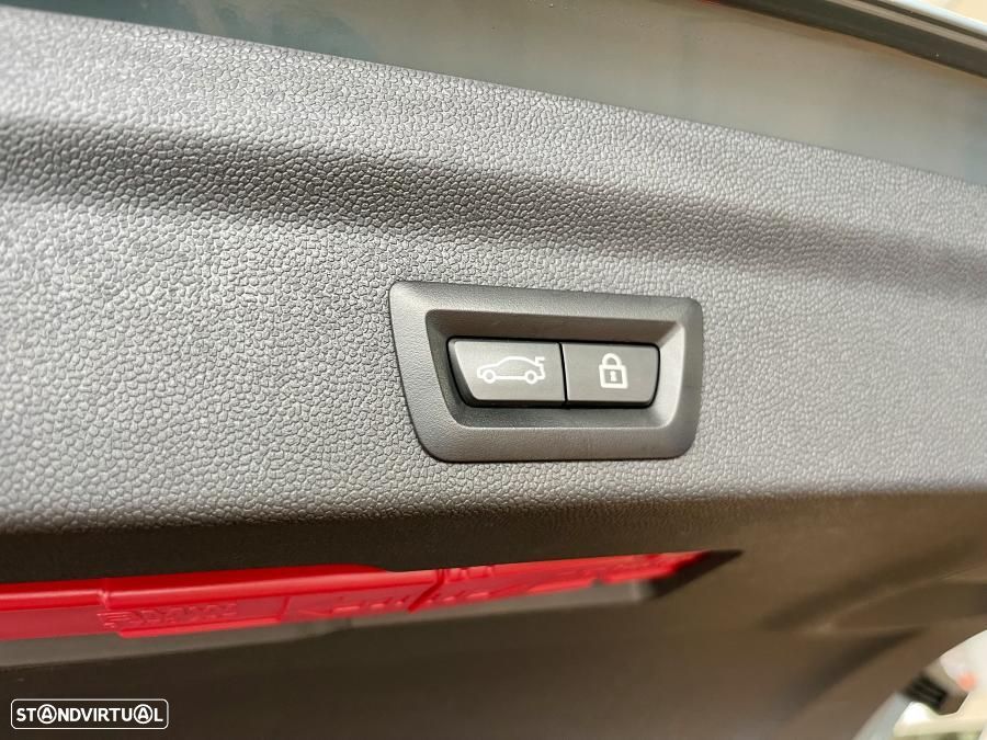 MINI Countryman Cooper SE ALL4 Auto - 38