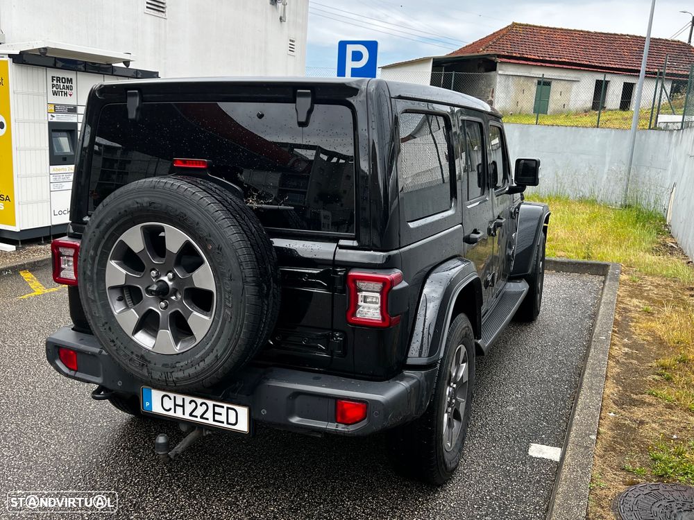 Jeep Wrangler 2.2 CRDi Hardtop AWD Auto Sahara - 3