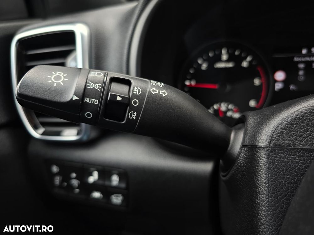 Kia Sportage 2.0 CRDI AWD Eco-Dynamics+ (48V M-H) Aut. GT LINE - 20