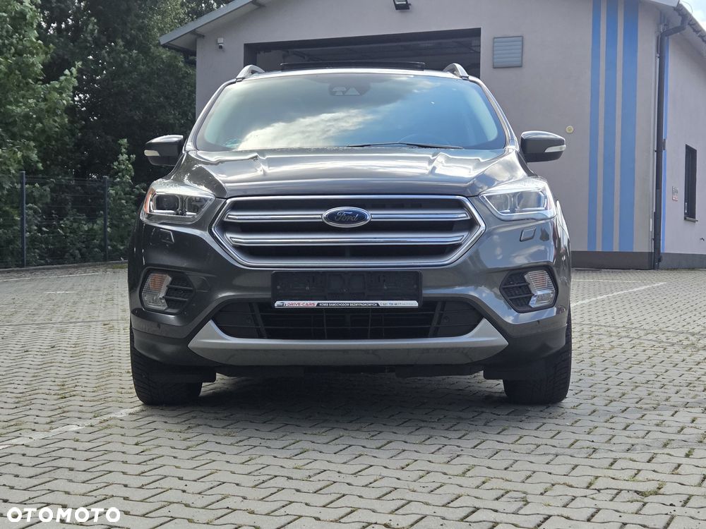 Ford Kuga 2.0 TDCi 2x4 Titanium - 2