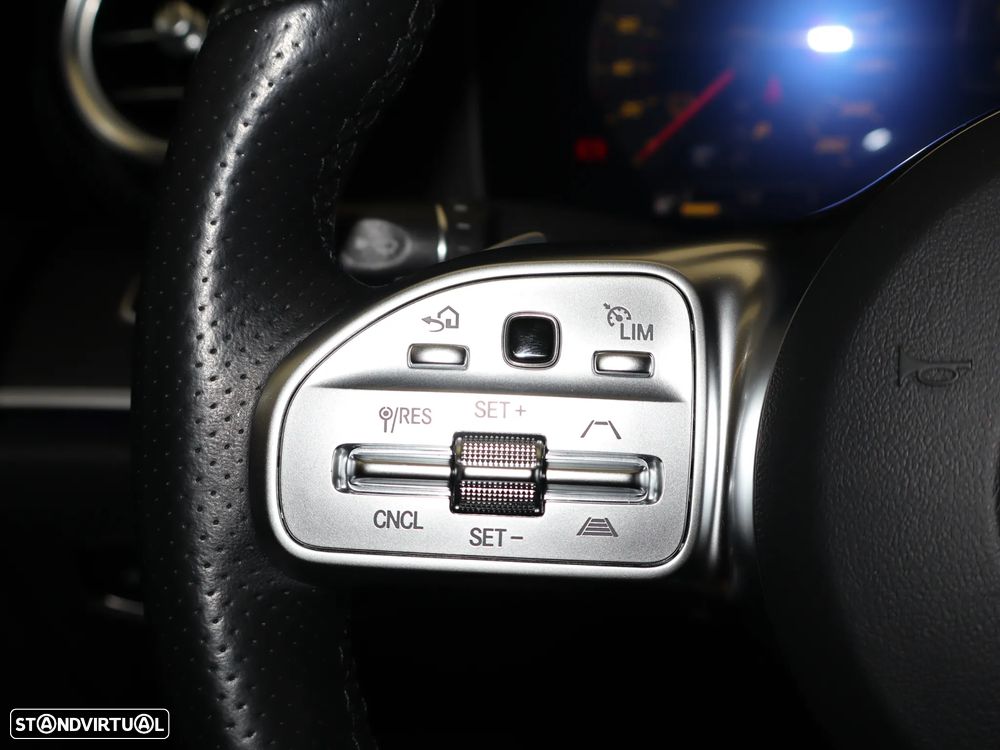 Mercedes-Benz E 300 de 9G-TRONIC AMG Line - 30