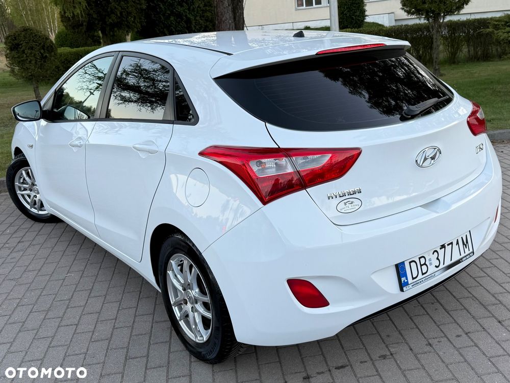 Hyundai i30 blue 1.4 Style - 25