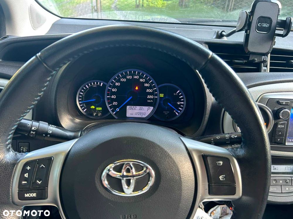 Toyota Yaris - 6