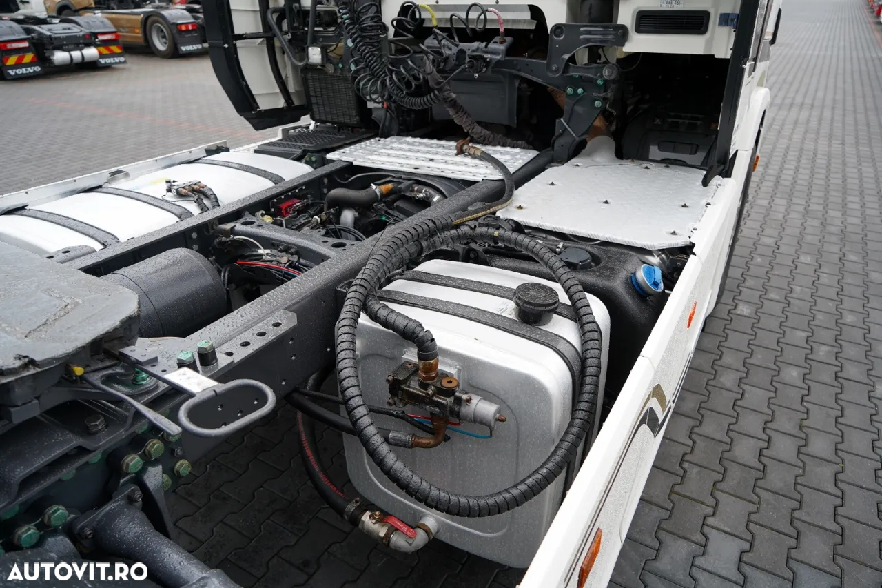 Scania R 520 / V8 / SISTEM HIDRAULIC / RETARDER / RĂCIRE ​​I-PARK / FULL AIRMATIC / ANVELOPE 100% / CONTRACT POST-SERVICE / IMPORTAT - 16