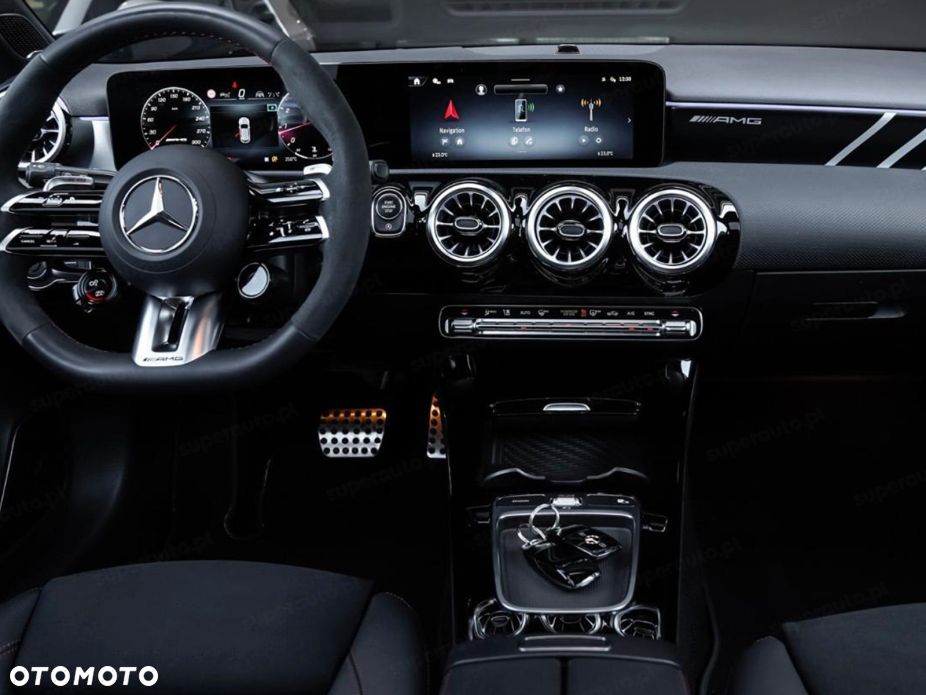 Mercedes-Benz Klasa A 45 S AMG 4-Matic 8G-DCT - 13